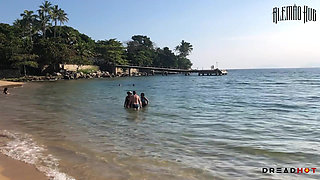 Sex on Ilhabela Beach with the Naughty Dread Hot