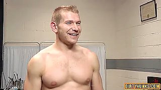 Muscle Homo Foot Fetish With Sperm Flow