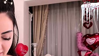 Leann amateur beautiful brunette with big boobs