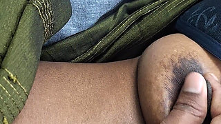 Part 2 Saree: tamil girl spreading her legs for neighbor boy (pakkathu veetu paiyanudam okkum puthu pondatti)