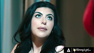 River Lynn's pornstar sex by Mommy's Girl