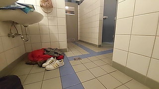 Horny in Public Toilett 1