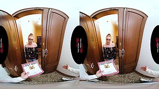 Keira Flow test: Blowjob, Doggy  Cowgirl VR Porn