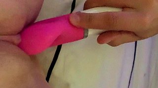 Cute young amateur web cam girl masturbates with her toy