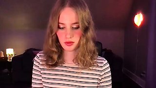 Emo Teen Becka Solo Webcam Masturbation Porn