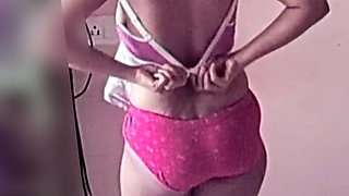 Desi Cheating Sexy Body Housewife Tempting Me with Dress Changing Video