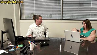 Cockhungry hairy babe gets cuntsmashed