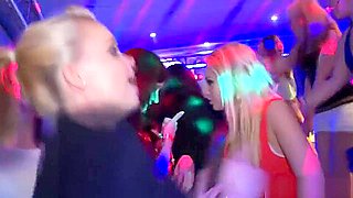 Amateur eurobabes cumdrenched at dance party