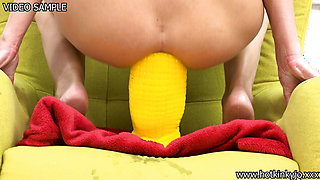 Hotkinkyjo Fuck a Big Yellow Dildo From Mrhankey & Anal Prolapse Extreme