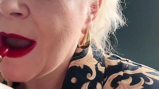 Sweet Innocent Blonde MILF on Her First Porn Casting