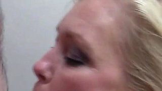 Ms Paris Loves Her Facials 2 (hd Wmv Format)