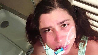 Stupid Stepdaughter Brushes Her Teeth with Cum, Stepdaddy Cheated Her