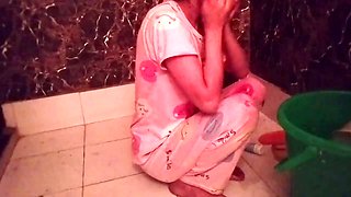 Desi stepsister gets down and dirty in the village