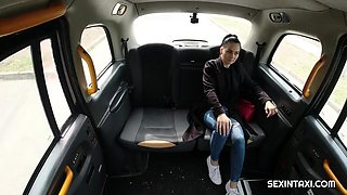 SexInTaxi E Ashley Woods CZECH