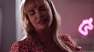 Interracial Lesbian Love at SweetHeartVideo - Lesbian Stepmother Scene: Romance Novels with All Natural Ebony Nia Nacci