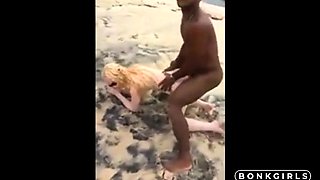 Beach Dick-Taking Turns by Amateurs Outdoors