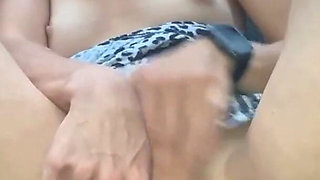 Squirt Out of the Car