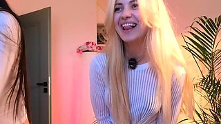 Close up MiLF getting it in the ass