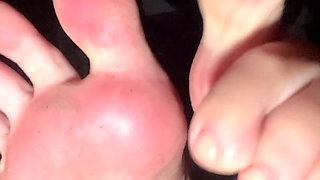 Sensual Satisfaction with Barefoot Dirty