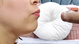 My Chewing Gum Is the Same Color as My Baby Doll