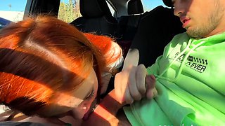 Public sex! She took a dick in her mouth in the car and