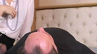 Face Sitting in Ripped Pantyhose