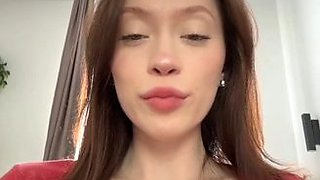 Busty holly shares webcam public toy sensual solo