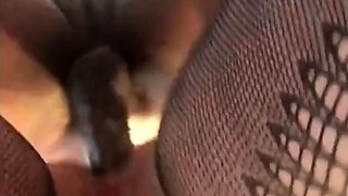 Amateur Cougar Gets an Intense Anal Pounding
