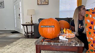 Stepbro Secretly Fucks Pumpkin  Babe to Cumshot