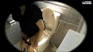 Stuck up Older Women - Toilet Masturbation Collection of 25 - Ep21