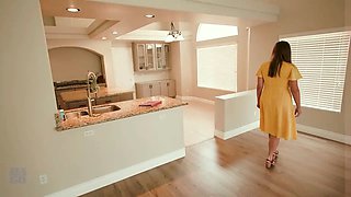 Sexy mature MILF Finds A New Home And Must Give The Landlord Some Autumn J Cooper Seduction - The Landlord