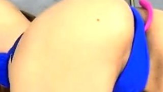 Sexy hottie Anetta Keys enjoys a solo toy masturbation