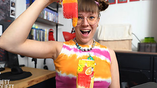 Popsicle in My Pussy!!