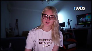 I Was Ashamed That I Kept My Friend In The Friend Zone And Let Him Cum In My Mouth