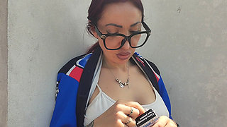 a new relaxing break with smoking and the beautiful Lavinia