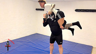 Kourtneyinked Vs Masked Rider - Submission Wrestling Showdown