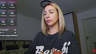Blonde Teen Solo Masturbation