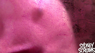 General Sydney's Lipstick Kisses - HD Wmv
