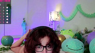 Blonde tight pussy babe solo toy fun in glamour masturbation