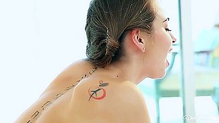 Lesbian Teen 18+ Sex With Presley Dawson