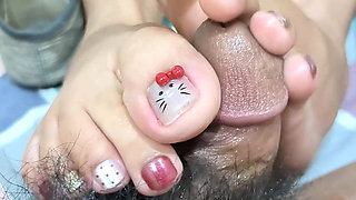 Acoletteyyy's Freshly Bared Feet From Dollshoes Feels So Tickish to His Cock Head That Made Him Cum Hard After Edging