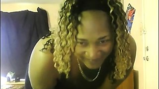 Curvy Ebony Cam Girl Plays with Fruit