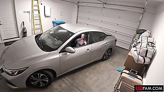 Good blonde with round ass Chloe Rose fucked in the missionary pose