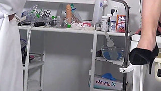 Senior Cunt of Hot Cougar Kathy White Examined