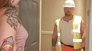 Hard Hat Plumber Fix's Her Pipes