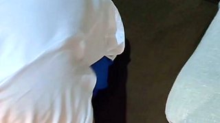 Amateur Foot Fetish Girlfriend Sucks and gives a Footjob