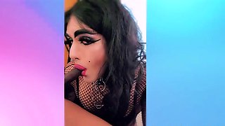 Mikah Doll Fetish Play In The Hotel Room