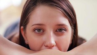 Amateur Blonde Teen Fingers Her Wet Pussy On Webcam