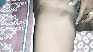 Indian Mature Housewife Fingering and Masturbating for the First Time