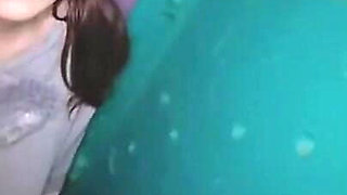 Fragile Heiress Heat as the Natural Rich Beauty Offers Warm Mouth Support Inside a Risky Temporary Booth